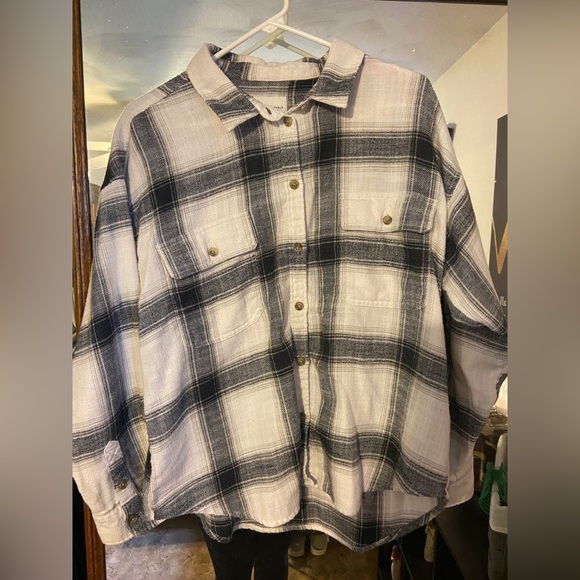 American Eagle Outfitters Tops - American Eagles Outfitters Flannel
